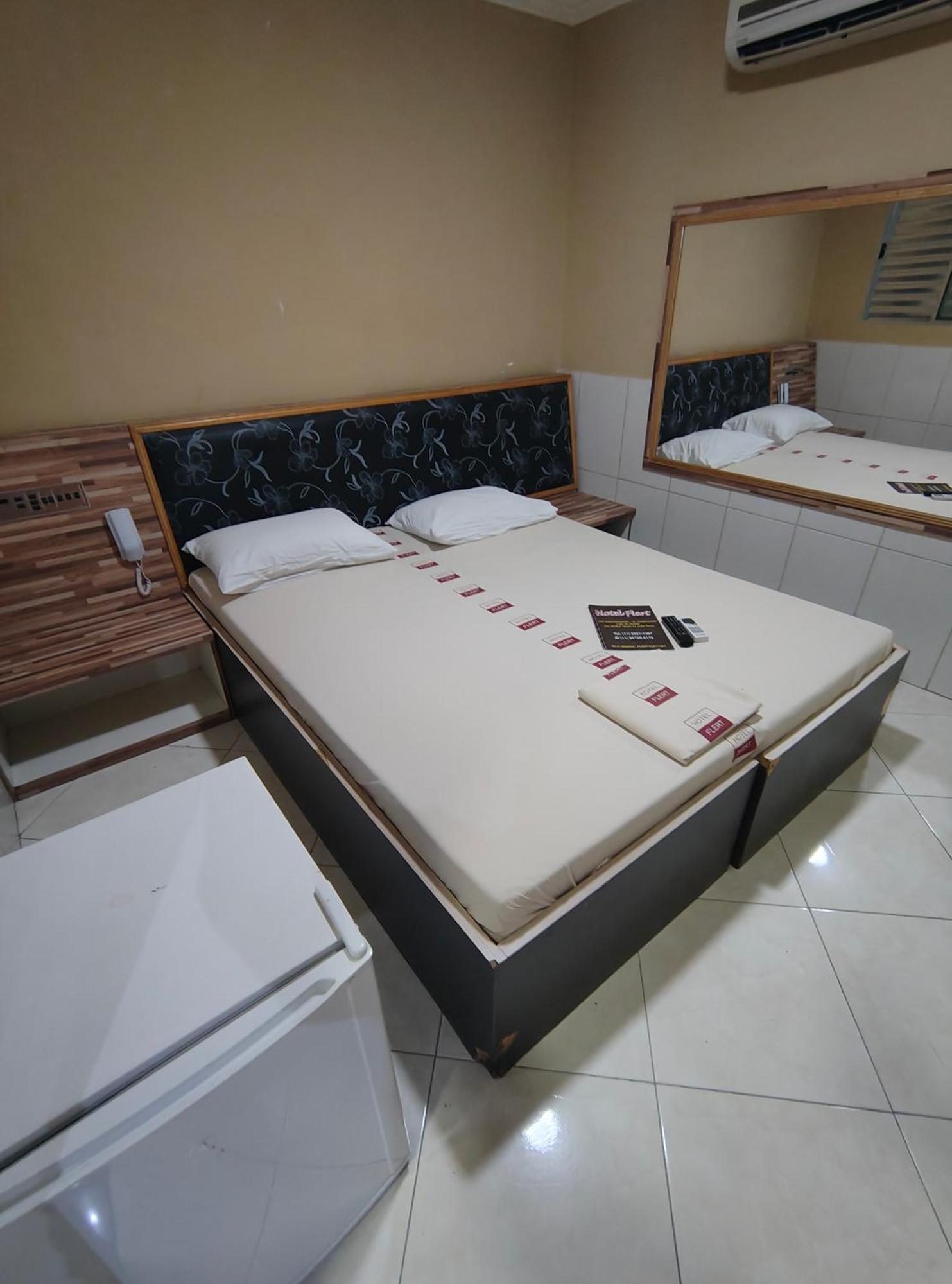 Hotel Flert Santana เซาเปาโล ภายนอก รูปภาพ