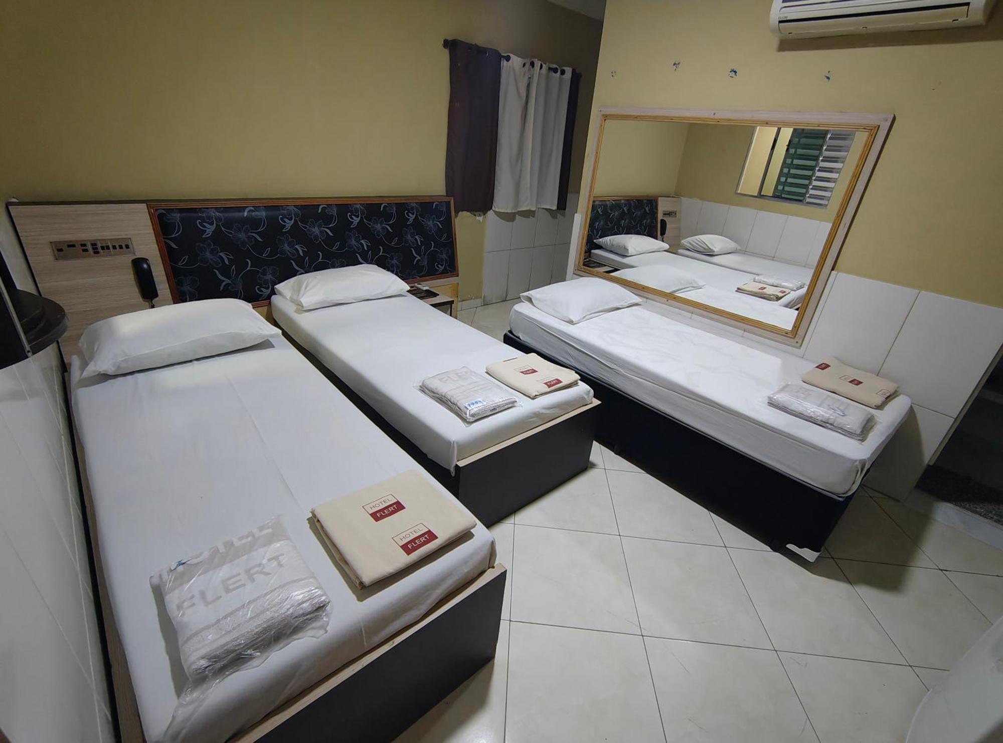 Hotel Flert Santana เซาเปาโล ภายนอก รูปภาพ